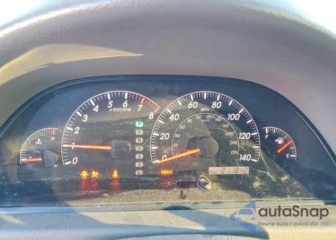 2006 Toyota Camry Le z USA, uszkodzony, nr VIN 4T1BE32KX6U742817